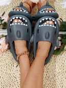 Chinelo Nuvem Tubarão