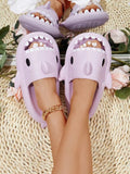 Chinelo Nuvem Tubarão